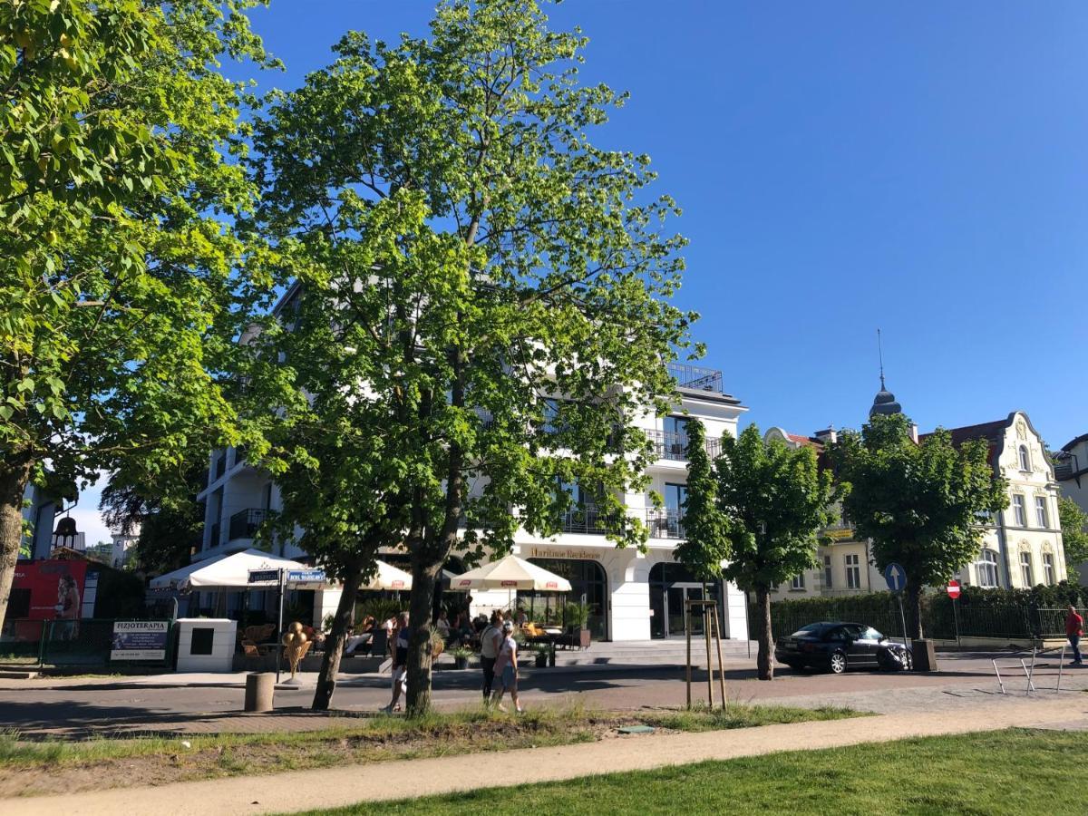 Luxury Apartments In Residence Maritime Miedzyzdroje Kültér fotó